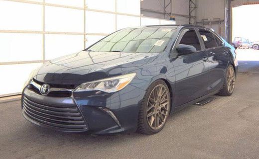 2015 Toyota Camry XSE