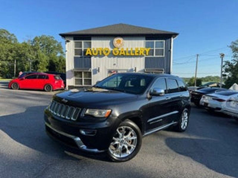 2014 Jeep Grand Cherokee — a typically priced live listing
