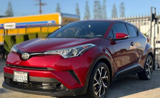 2018 Toyota C-HR XLE