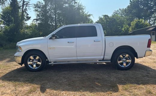 2018 Ram 1500 SLT