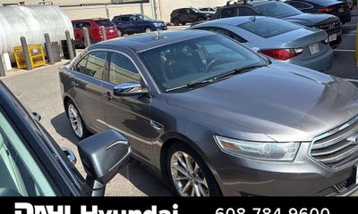 2013 Ford Taurus Limited