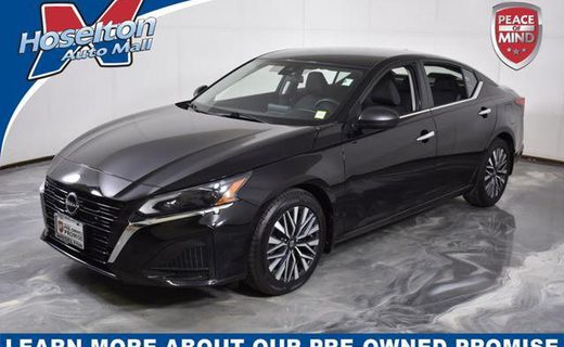 2024 Nissan Altima SV