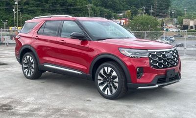 2026 Ford Explorer Platinum