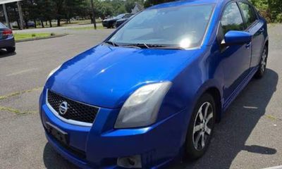 2011 Nissan Sentra 20 SR