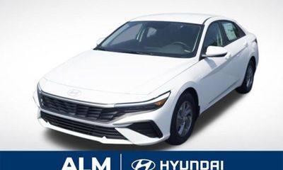 2026 Hyundai Elantra SE