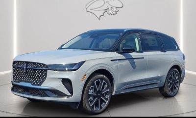 2026 Lincoln Nautilus Reserve