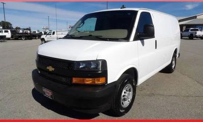 2022 Chevrolet Express 3500