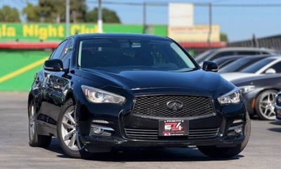 2015 Infiniti Q50 Sedan