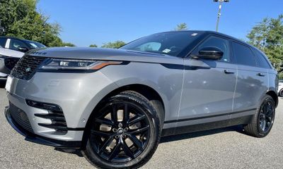 2026 Land Rover Range Velar P250 Dynamic SE