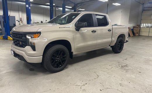 2026 Chevrolet Silverado Custom