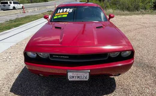 2012 Dodge Challenger SRT8