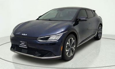 2024 Kia EV6 Light Wind