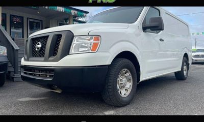 2013 Nissan NV 2500 S