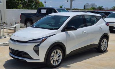 2027 Chevrolet Bolt LT