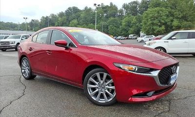 2025 Mazda MAZDA3 Preferred Package