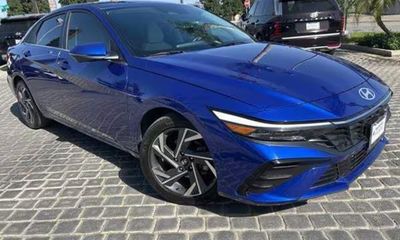 2024 Hyundai Elantra Limited