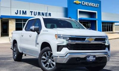2026 Chevrolet Silverado LT