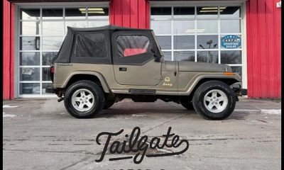 1989 Jeep Wrangler Sahara