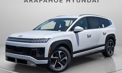 2026 Hyundai Ioniq 9 SE