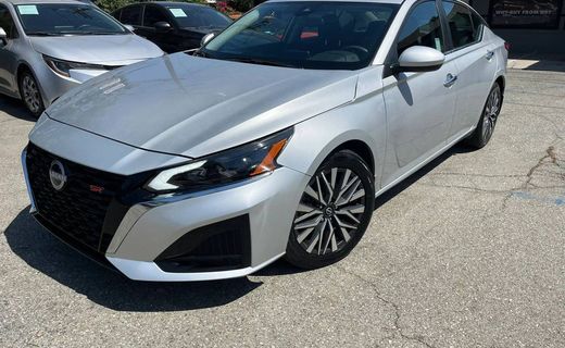 2023 Nissan Altima SV