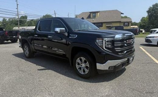 2026 GMC Sierra SLT