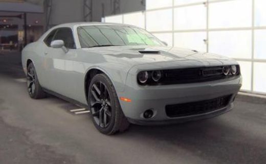 2022 Dodge Challenger SXT