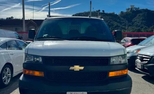 2023 Chevrolet Express 2500