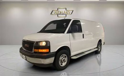 2022 GMC Savana 2500