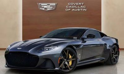 2019 Aston Martin DBS Superleggera Coupe