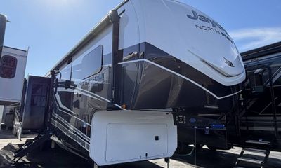 2026 Jayco North Point 381CKRE 16712