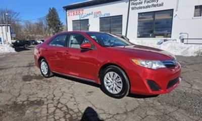 2011 Toyota Camry SDN I4 MAN