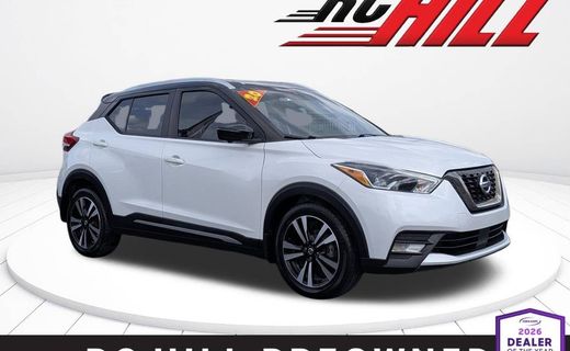 2020 Nissan Kicks SR
