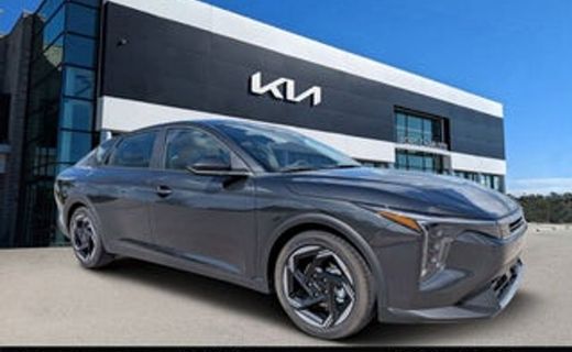 2026 Kia K4