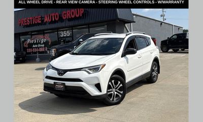 2018 Toyota RAV4 LE