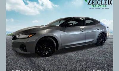 2021 Nissan Maxima SR
