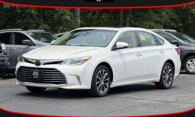 2018 Toyota Avalon XLE Plus Premium