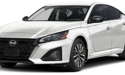 2026 Nissan Altima SV