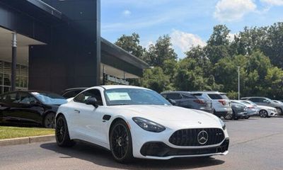 2026 Mercedes-Benz AMG GT GT43