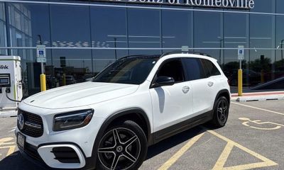 2024 Mercedes-Benz GLB-Class