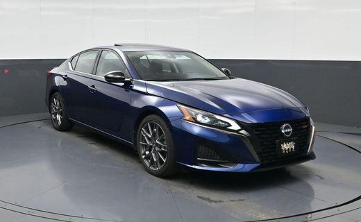 2024 Nissan Altima SR