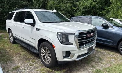 2021 GMC Yukon XL SLT