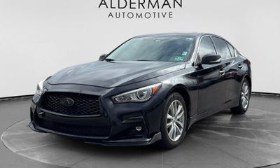 2015 Infiniti Q50 Base