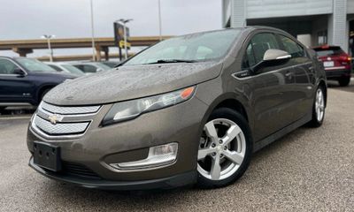2015 Chevrolet Volt Standard