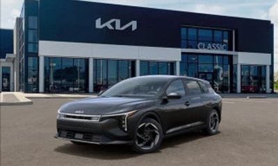 2026 Kia K4 EX