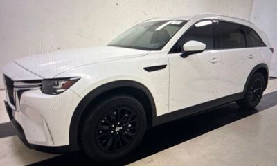 2024 Mazda CX-90 Preferred Package