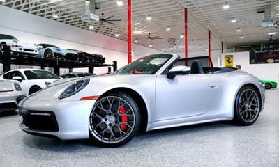 2020 Porsche 911 Carrera S Cabriolet