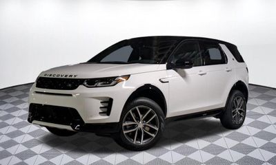 2026 Land Rover Discovery Sport Landmark