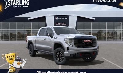 2024 GMC Sierra AT4