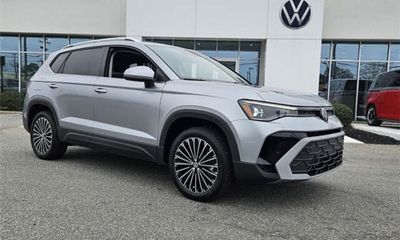 2026 Volkswagen Taos SE