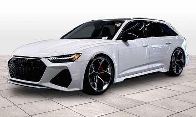 2024 Audi RS 6 Avant Quattro